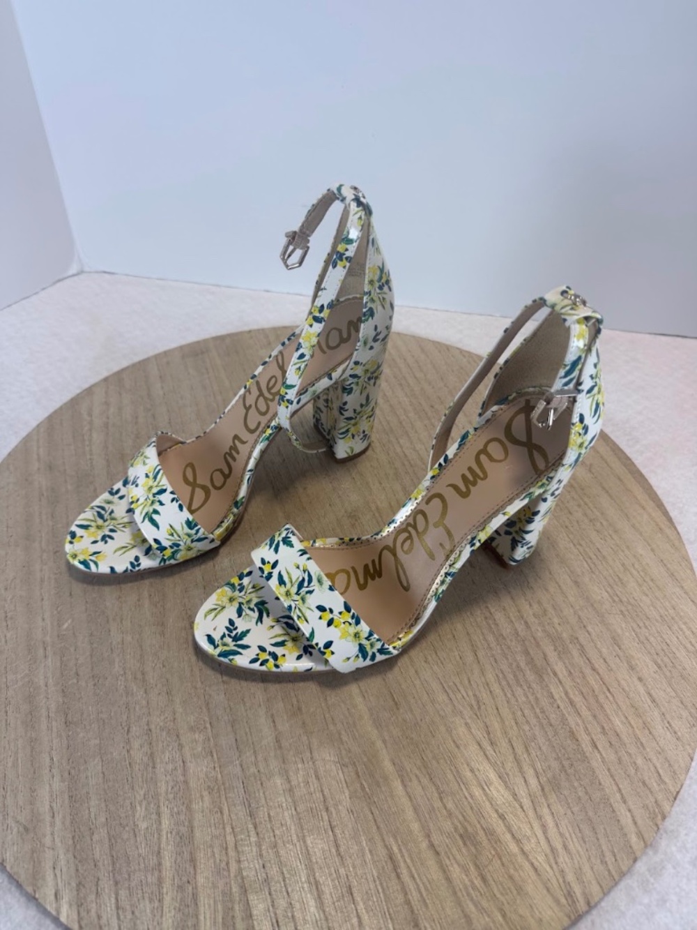 Sam Edelman Womens Size 8 White Floral Block Heel Ankle Strap Sandals Dress Shoe